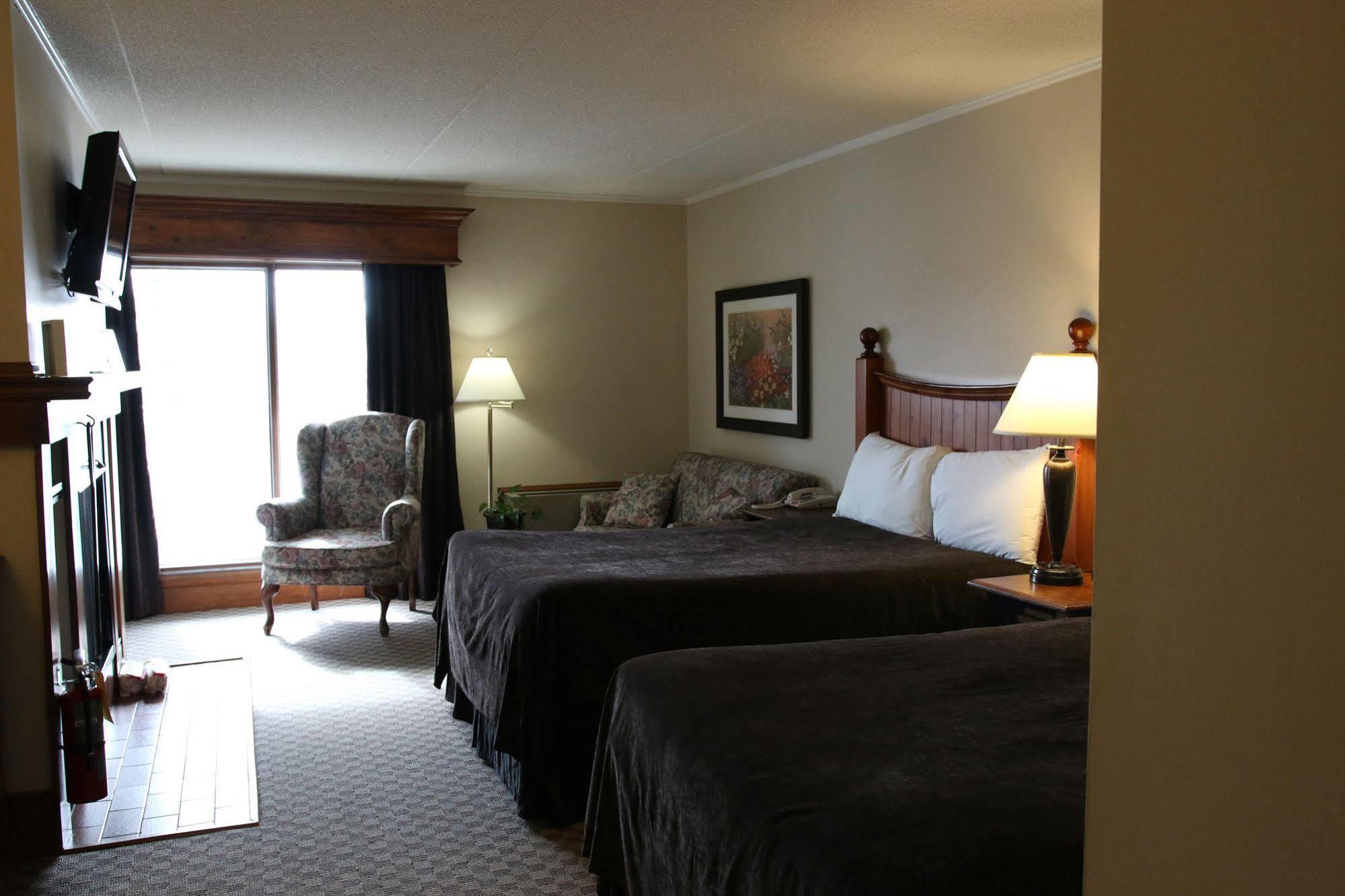 Fern Resort Orillia Exterior foto